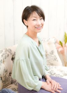 ココロとカラダの両面から人の状態を整える活動をしている、天見 心(アマミシン)です