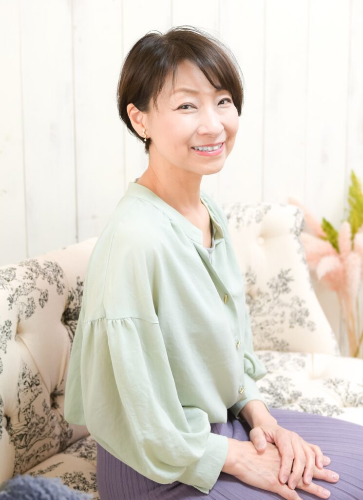 ココロとカラダの両面から人の状態を整える活動をしている、天見 心（アマミシン）です